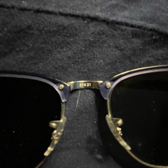 Ray-ban RB3016 Clubmaster Sunglasses - Picture 3 of 5